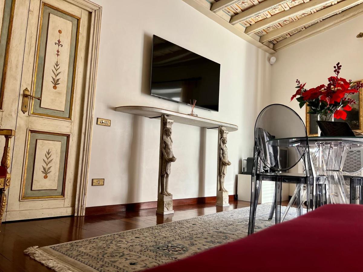 Babuino Luxury Apartment - Piazza Di Spagna ローマ エクステリア 写真